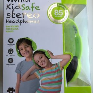 Don't let them bust their ears with Kids Safe Stereo Headphones